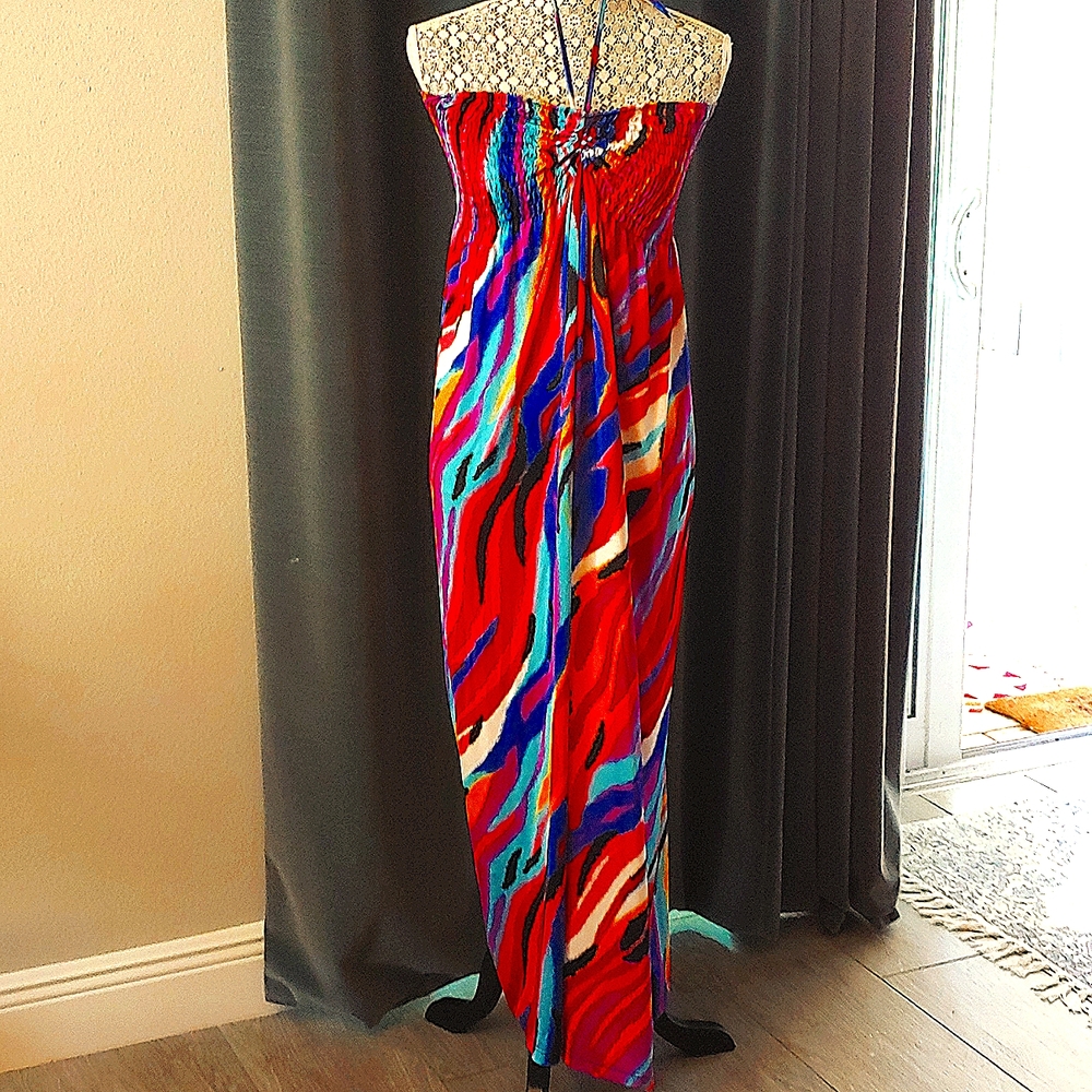Splash of color strapless dress